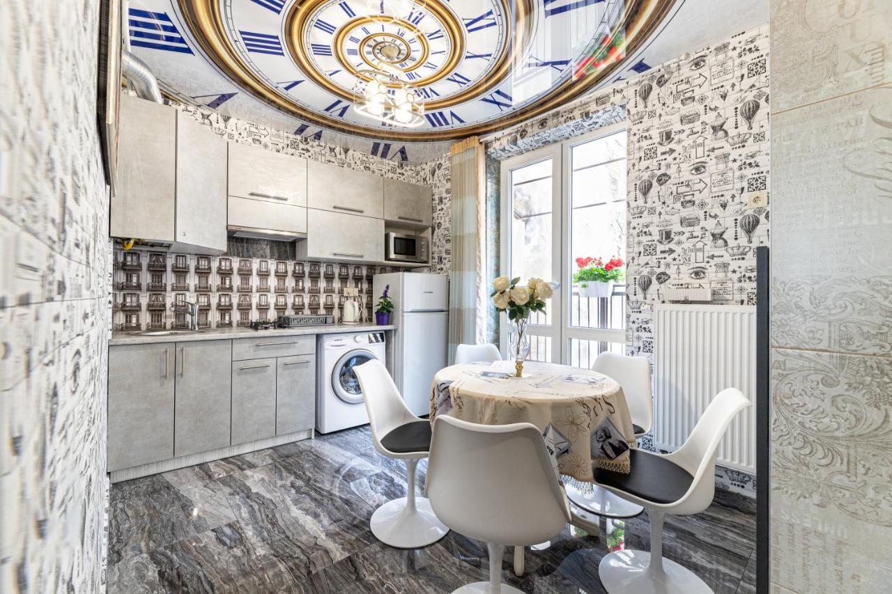 2 - Bedroom Apartments Galicia Lviv Kültér fotó