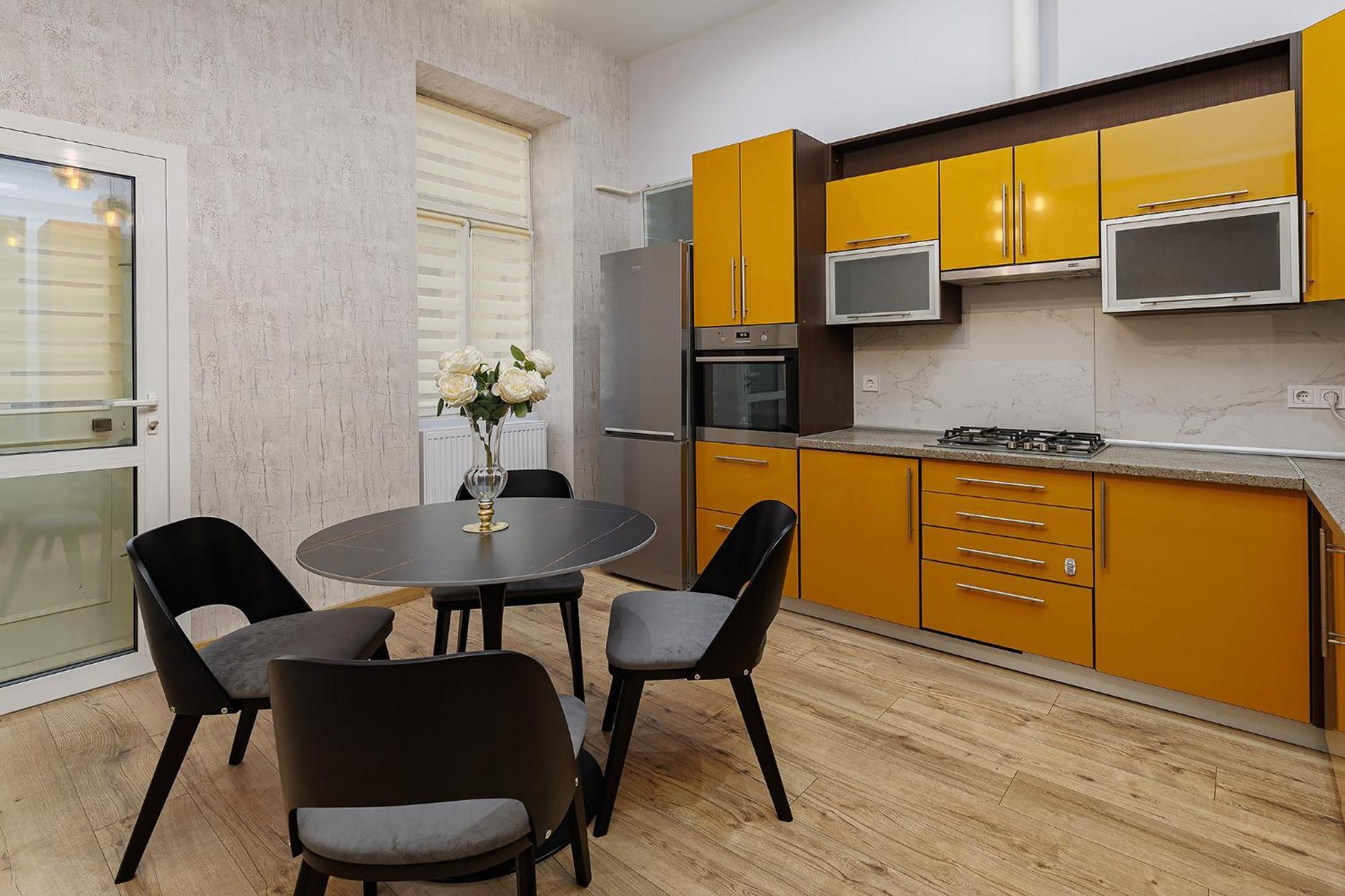 2 - Bedroom Apartments Galicia Lviv Kültér fotó